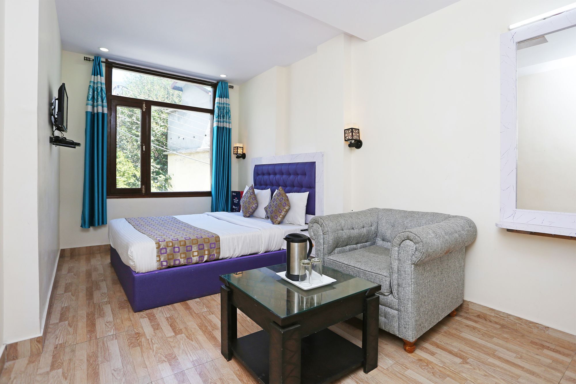 Oyo 9912 Hotel Rock Sea Manali  Bagian luar foto