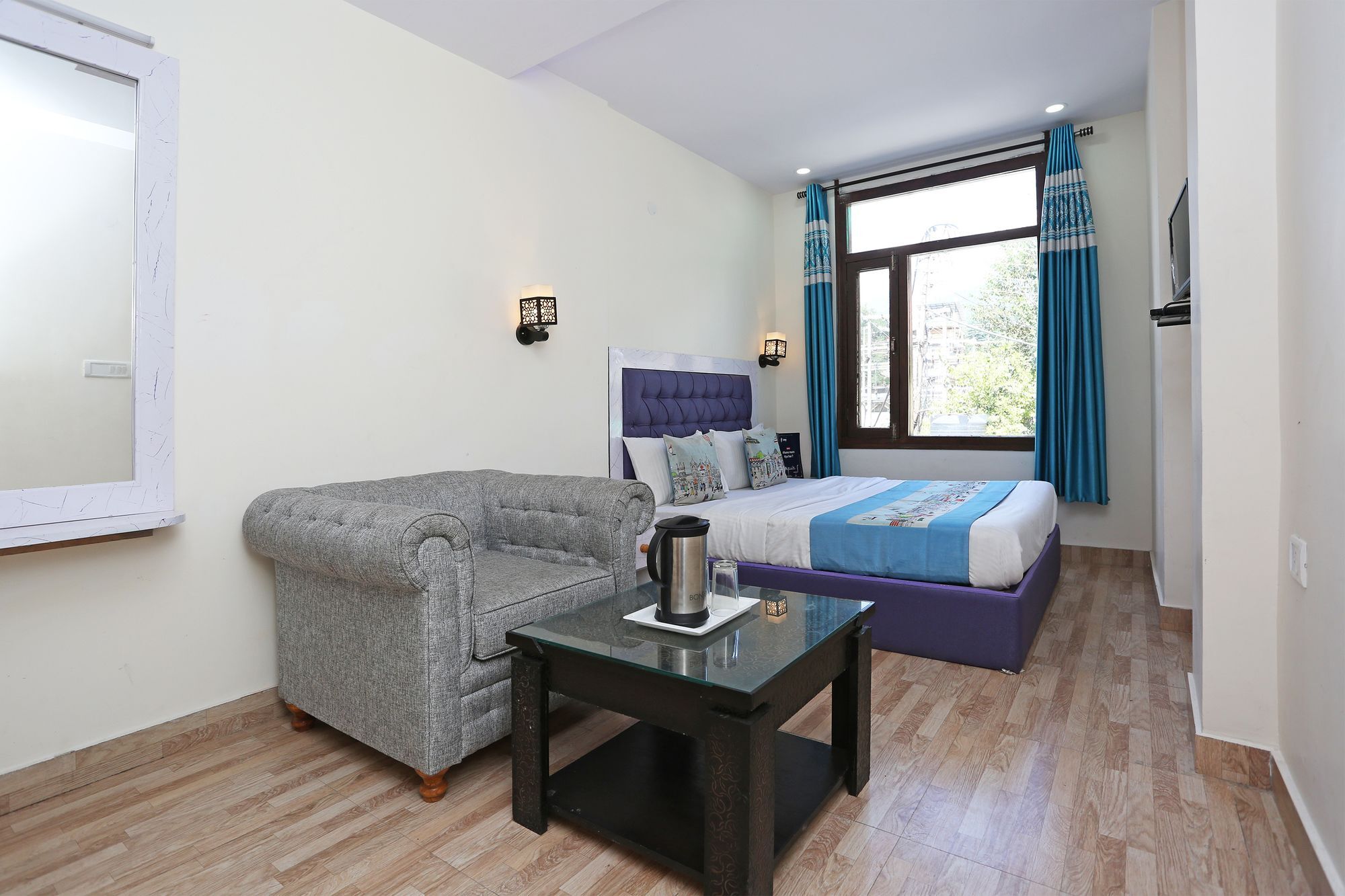 Oyo 9912 Hotel Rock Sea Manali  Bagian luar foto